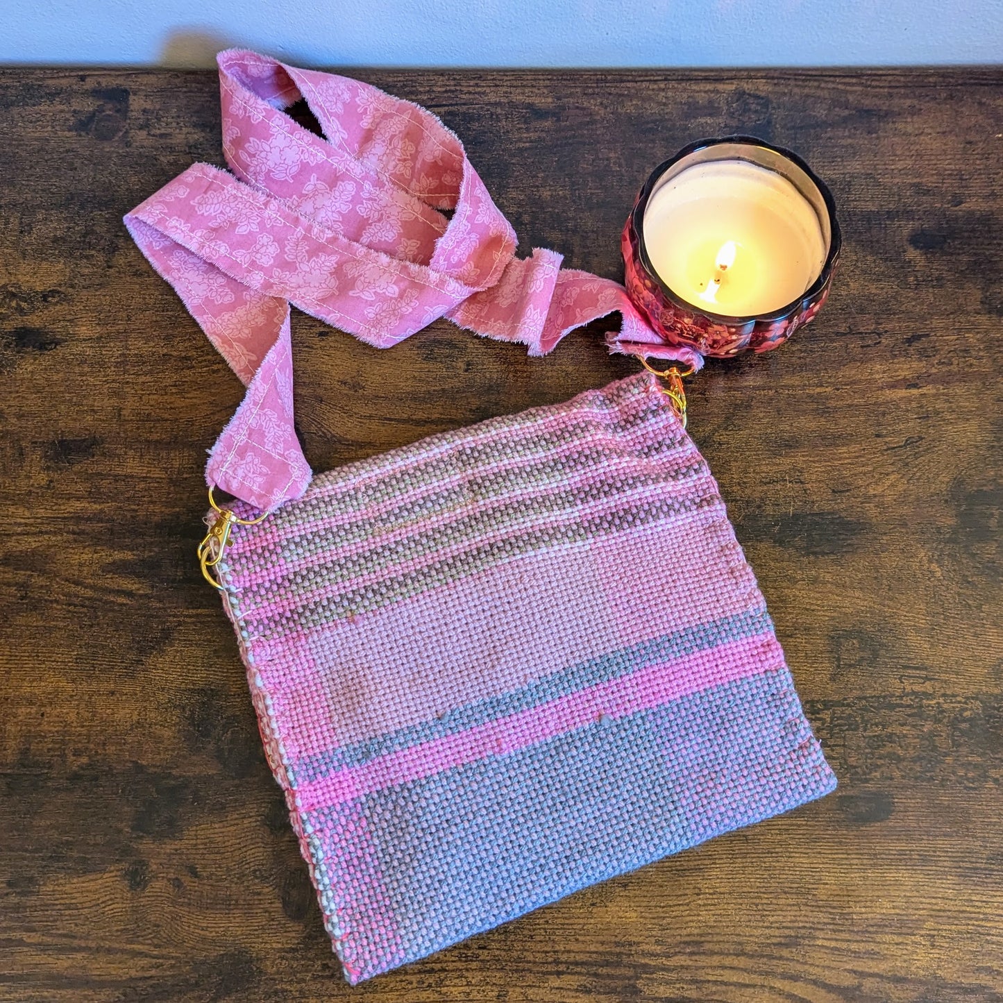 Strawberry Summers 2 Handwoven Shoulderbag