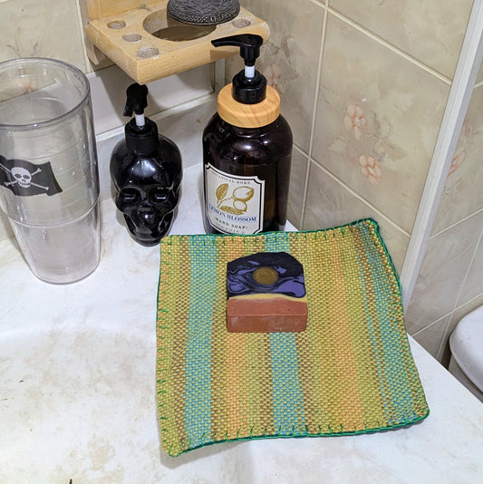 Softly Sudsing Handwoven Orchard Green Cotton-blend Wash Cloths