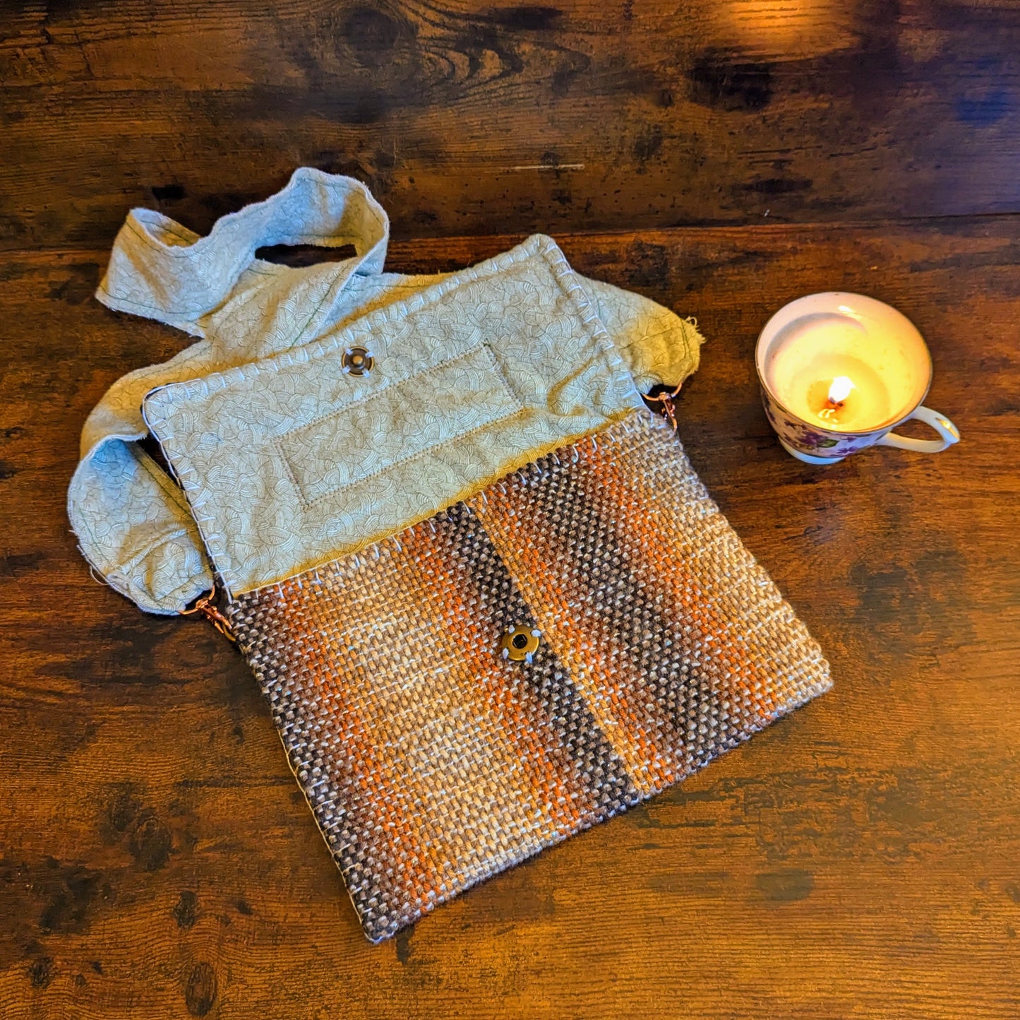 Not All Those Who Wander Are Lost Handwoven Hypoallergenic Shoulder Bag